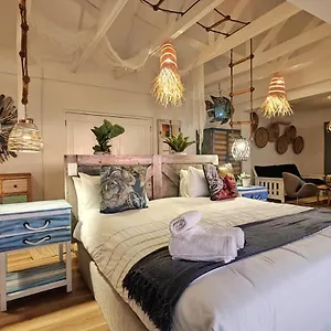Guest house Sun&sand Camps Bay, Cape Town