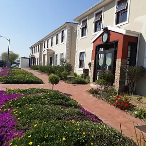 Guest house Bread And Barrel Bellville, Cape Town